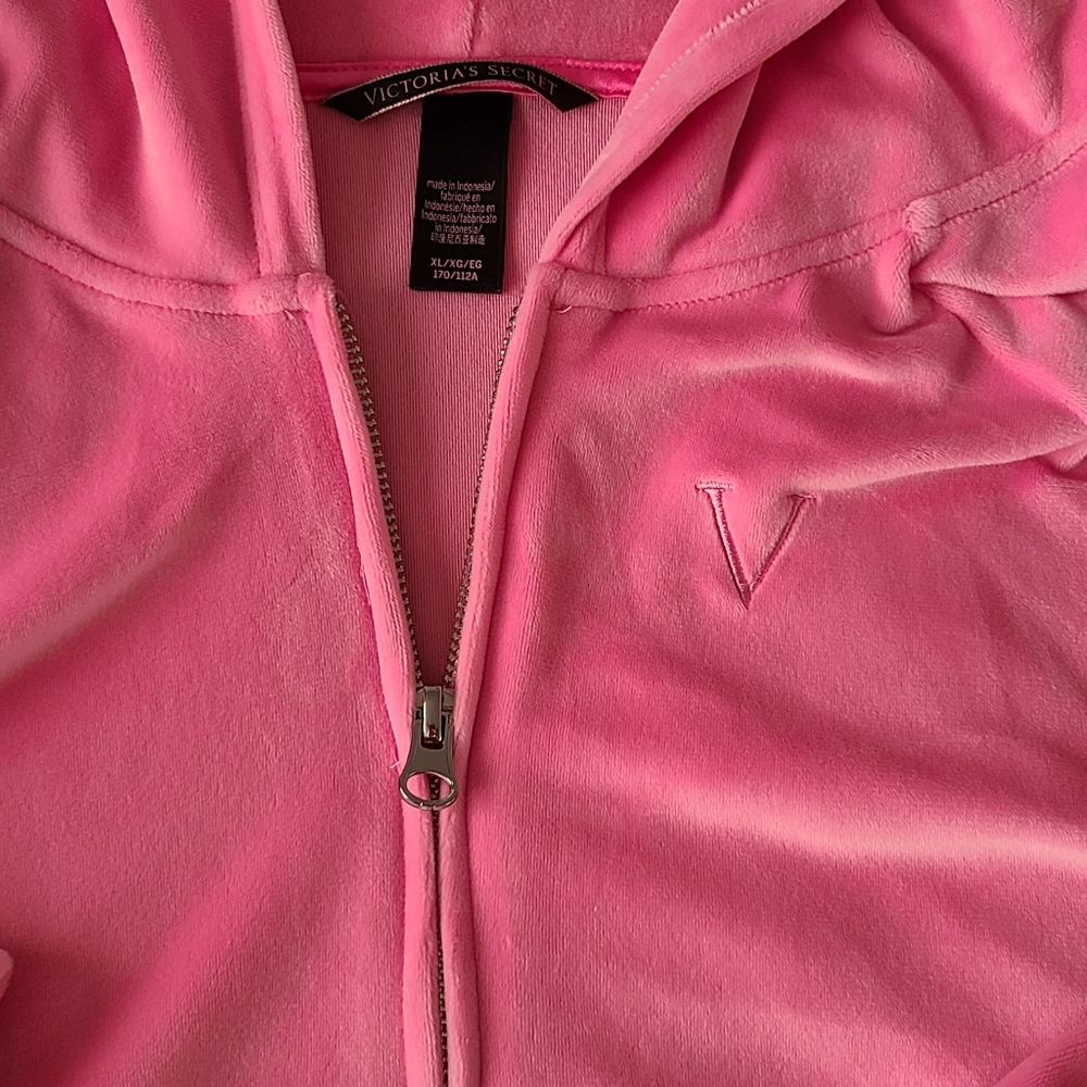 VS PINK VELOUR TRACKSUIT SET - Picture 2 of 9